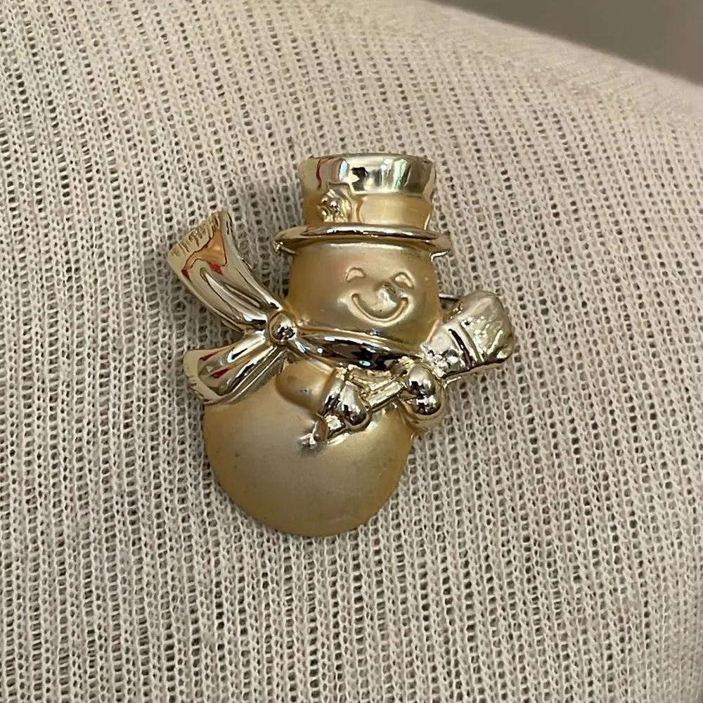 Vintage Matte & Shiny Gold-tone Colored Snowman Pin Holiday Brooch Christmas Pin